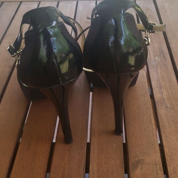 GUESS Pumps Heels  - Picture 4 of 10